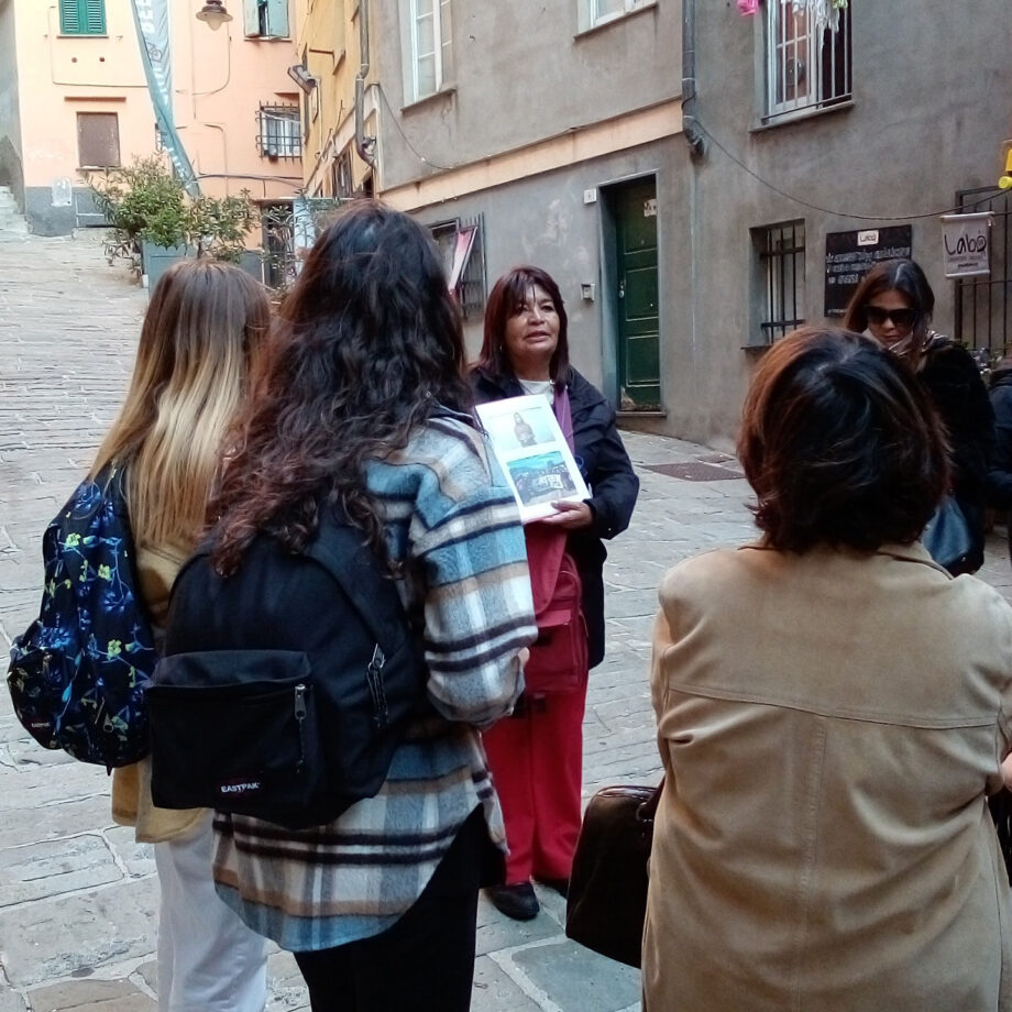 PASSEGGIATA SESTIERE DI PRE’ dai vicoli al cielo - immagine 2